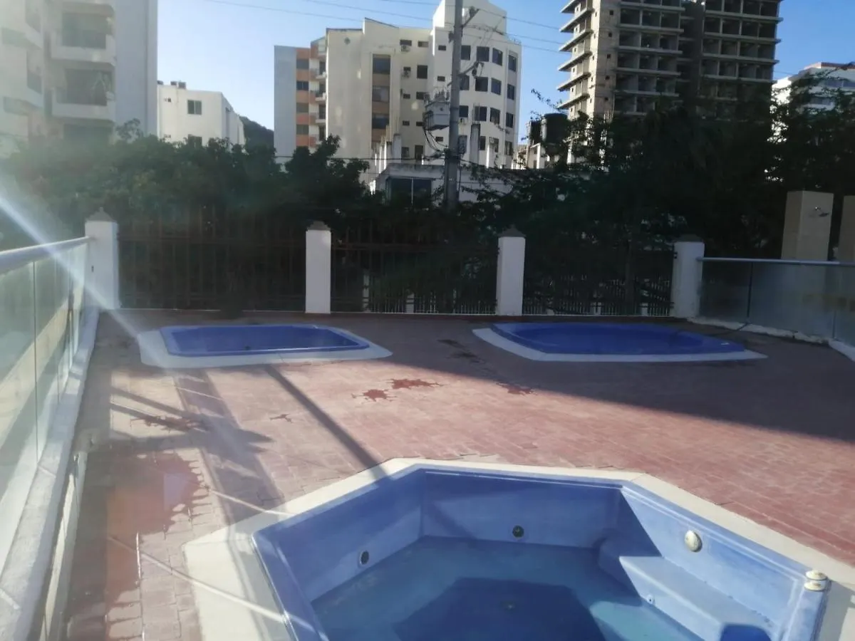 Apartaestudio Con Piscina Y Parqueadero Santa Marta  0*, Santa Marta (Magdalena)